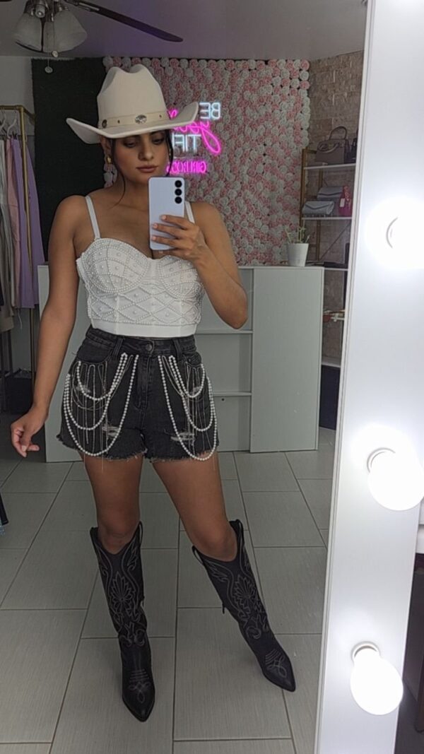short Perla - Image 2