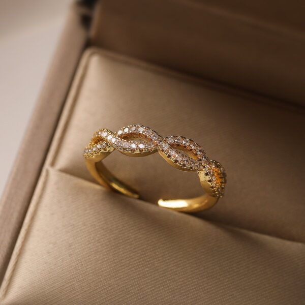 Anillo Multiinfinito