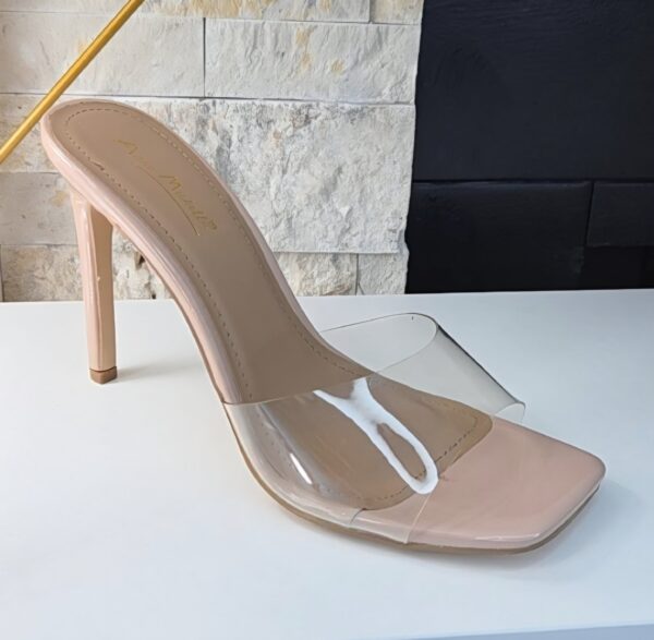 Yeleen high-heel