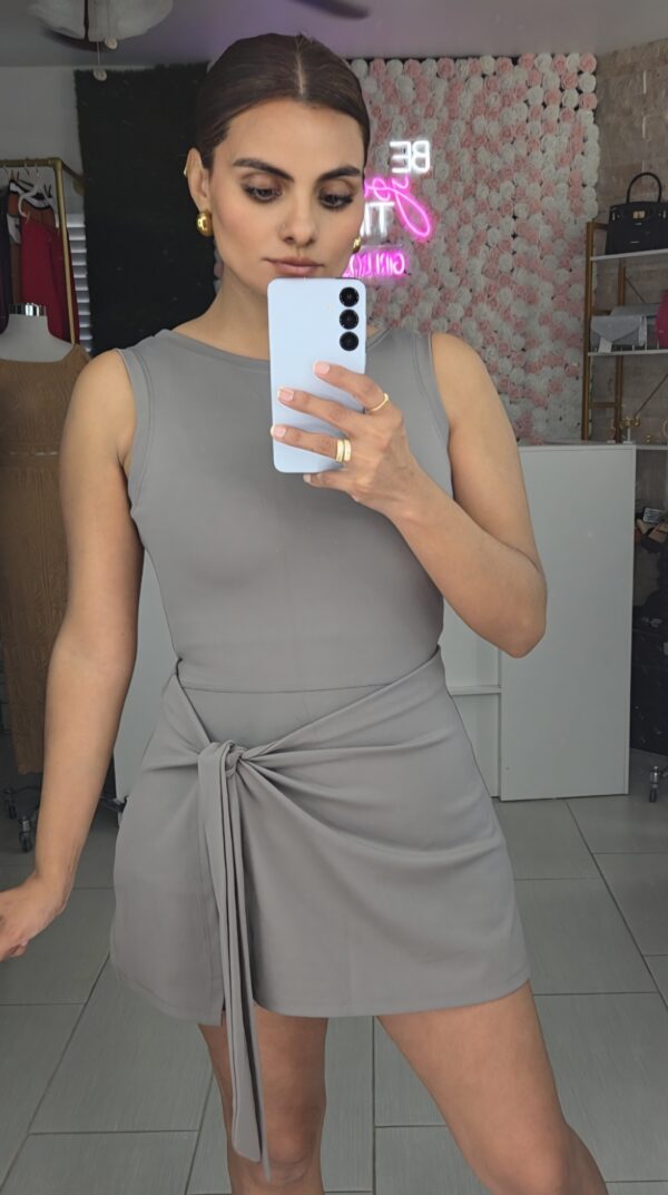 Vestido Deportivo - Image 4